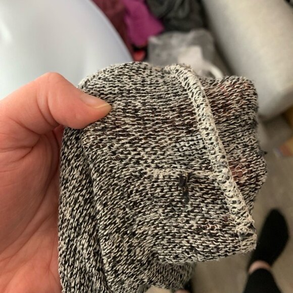 Urban Outfitters Project Social T Top T-shirt Heathered knit V-neck Gray XS - Picture 13 of 16